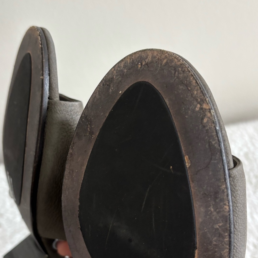 Eileen Fisher Gray Peep-Toe Heeled Sandals Sz 10 - Picture 6 of 14